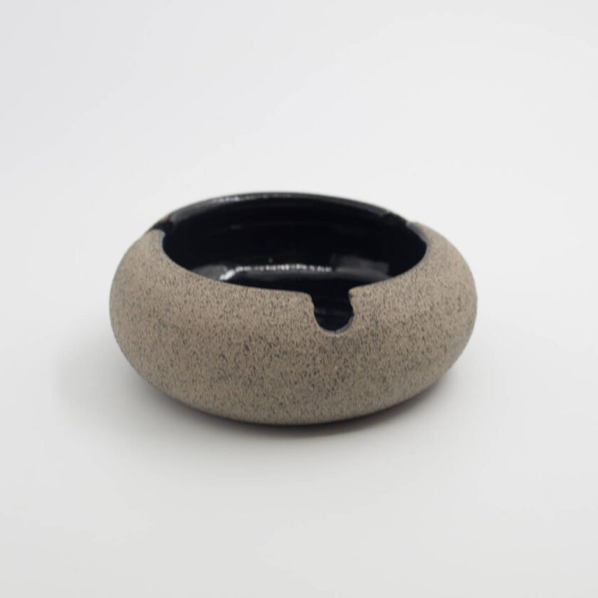 Ashtray Doupiani