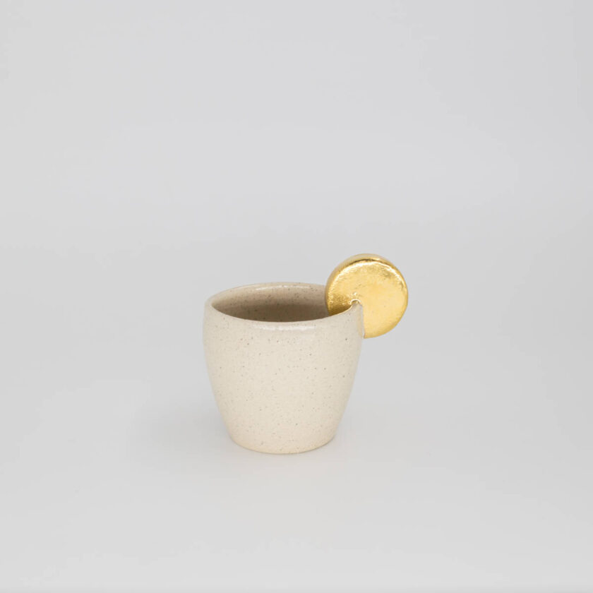 Small espresso cup with handle Ypsilotera