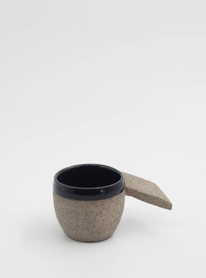 Small espresso cup with handle Doupiani